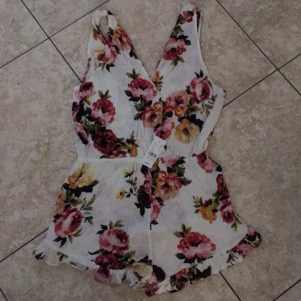 Pacsun Romper